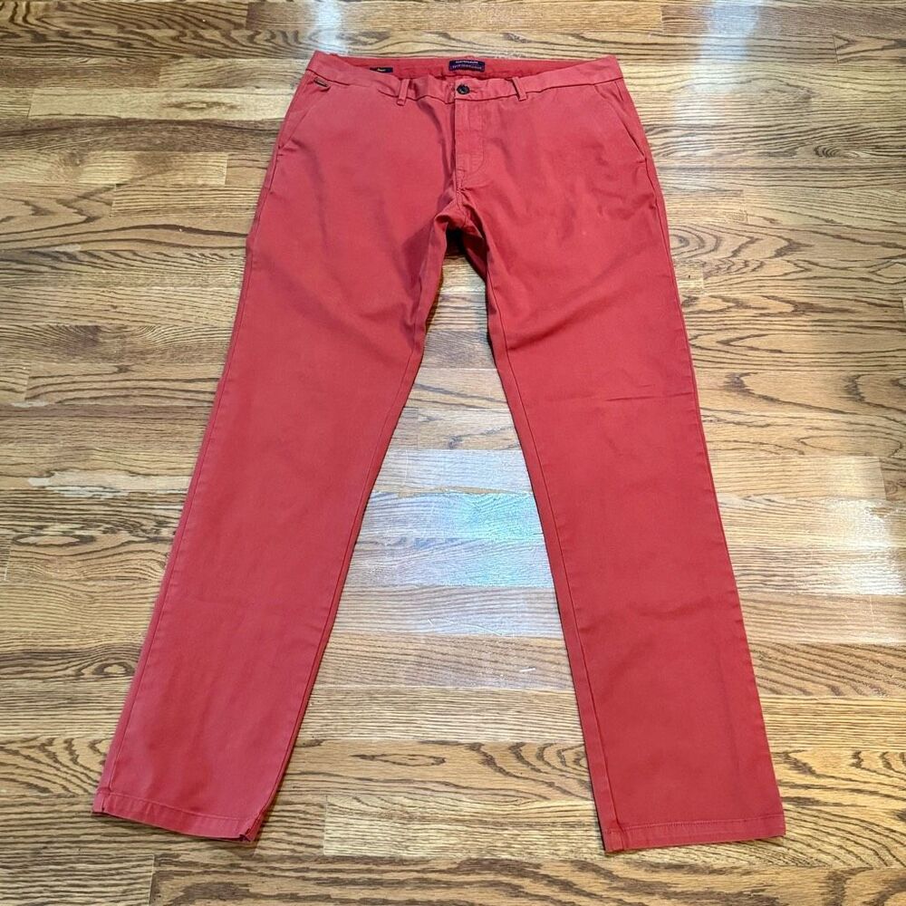 Scotch & Soda x True Gentleman STUART Chinos. Burnt orange color. Size 33.